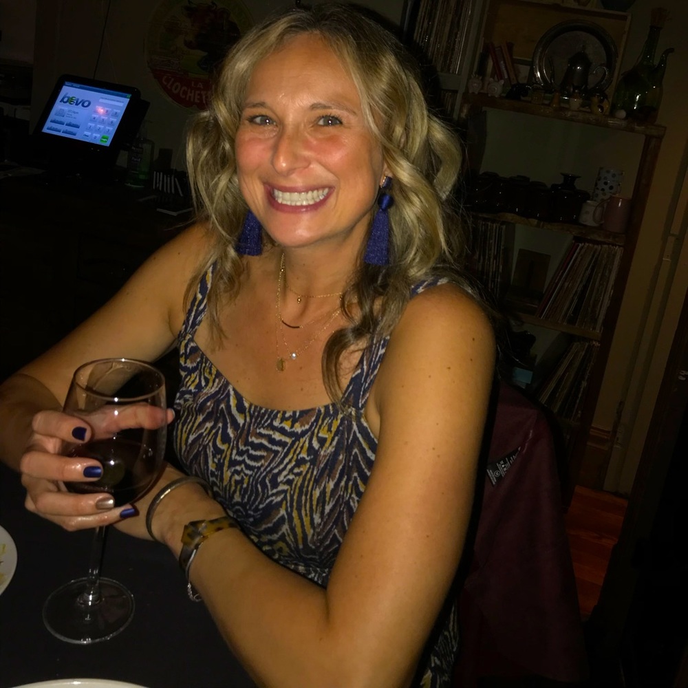 Meet your Posher, Alexis